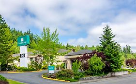 Guesthouse Inn & Suites Poulsbo